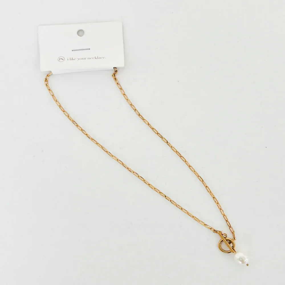 Delicate Toggle Pearl Necklace