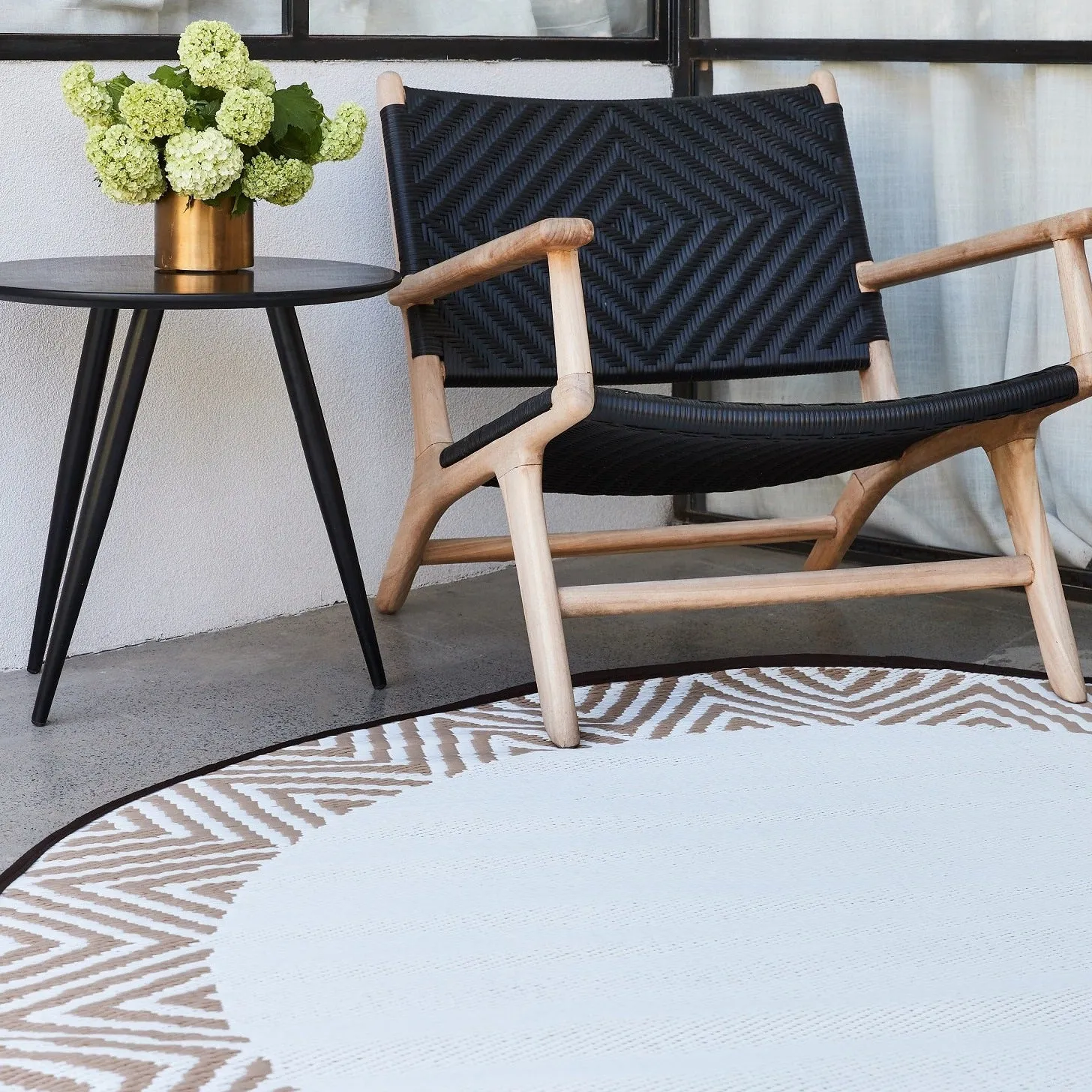 Olympia Beige and White Modern Large Round Outdoor Rug