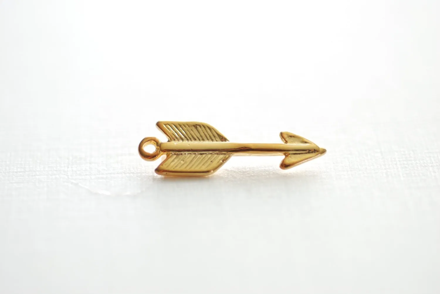 Shiny Vermeil Gold Arrow Charm- 18k gold plated over Sterling Silver, Gold Feather Arrow Pendant, Gold Arrowhead Charm, Arrowhead, Wholesale