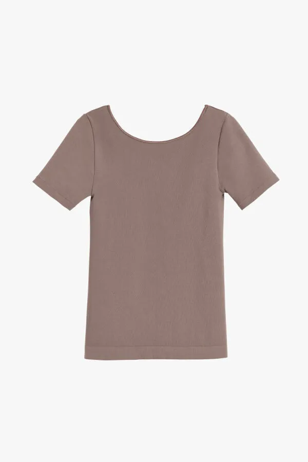 Stretch Scoop Neck Tee