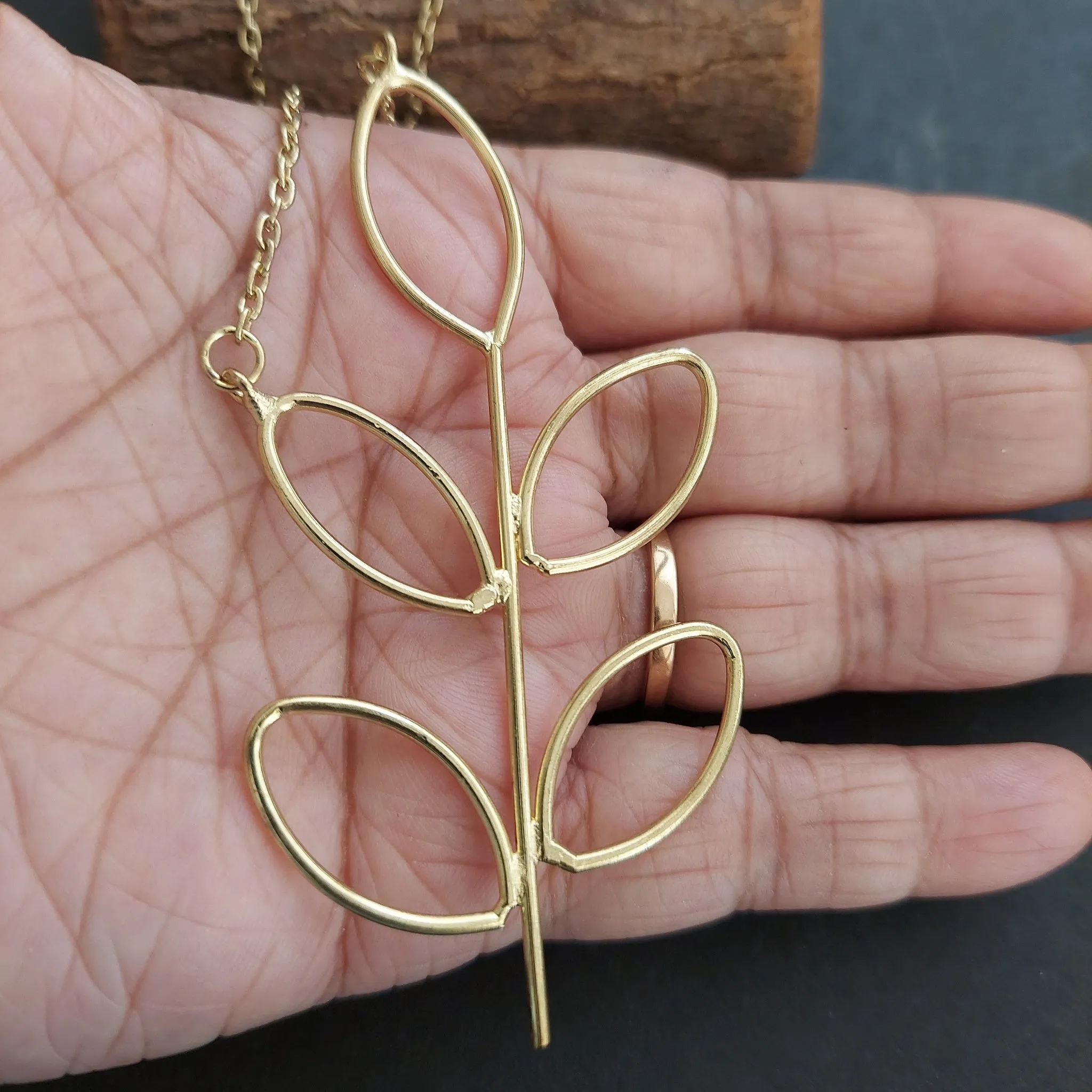 Stylish Long Brass Necklace with Pinnate Leaves Pendant